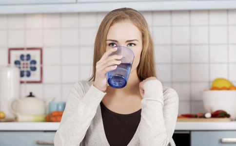 想要瘦得快 女人早起做这些事