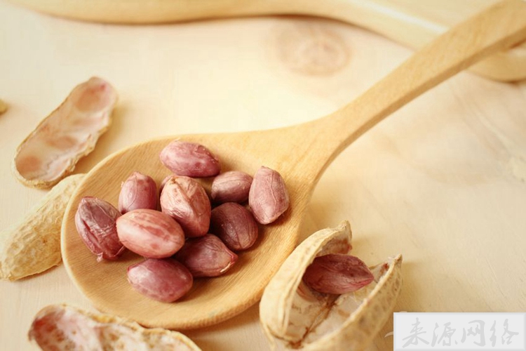 锻炼、节食减肥？其实吃花生就能达到目的，别费劲了