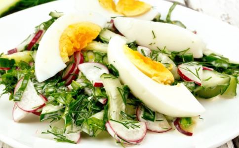 夏天吃什么食物减肥 夏天吃什么可以减肥 夏天吃什么蔬菜减肥好