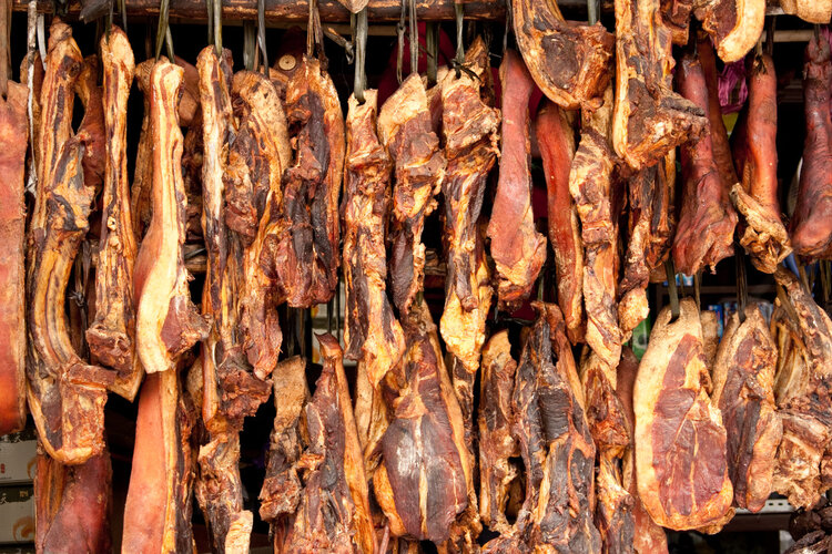 鸽子肉是肿瘤的“发物”？错！不想癌细胞恶化，少吃4类食物