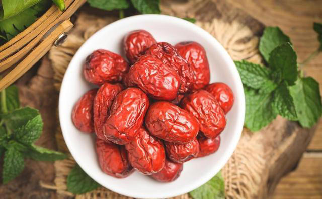 身体好不好，脾胃说了算！胃不好的人，三种食材要多吃！