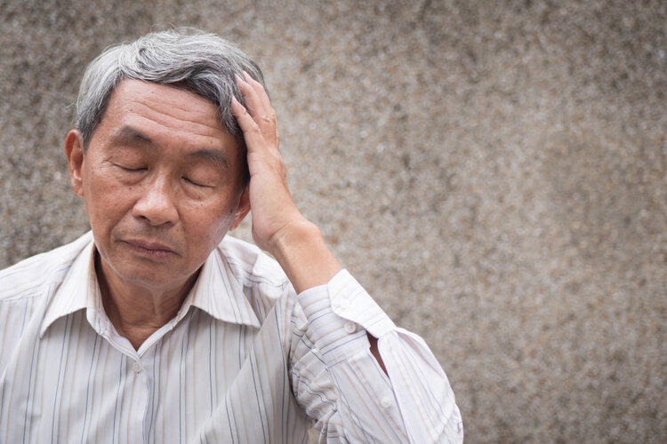 老年痴呆症的前兆，经常会说5句“口头禅”，对照下，看看中几条