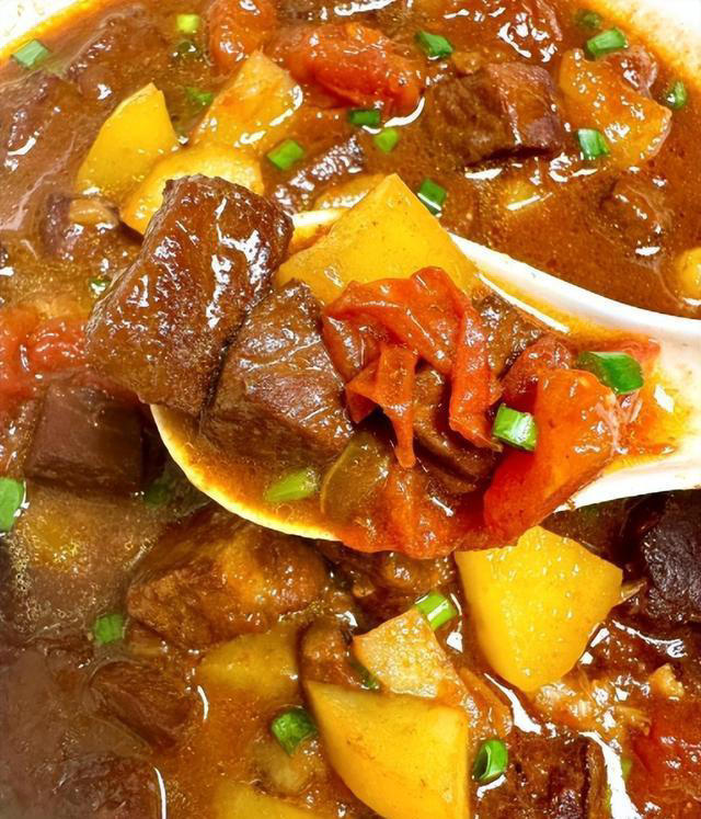 牛肉怎么炖好吃又软烂？分享四种家常做法，肉嫩鲜香还不腥