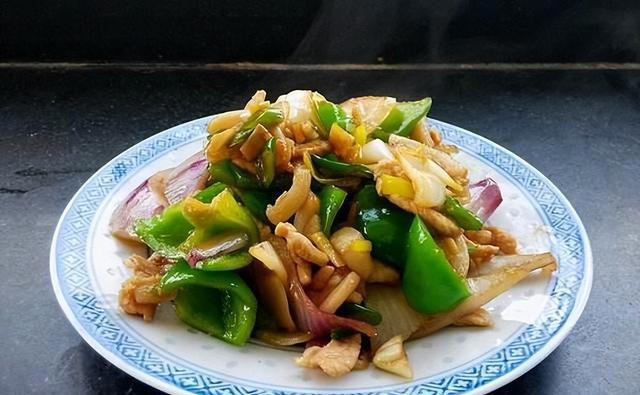 12款菜肴精选：梅干菜烧茄子、干煸豆角、鸭肉豆花面、辣炒花蛤